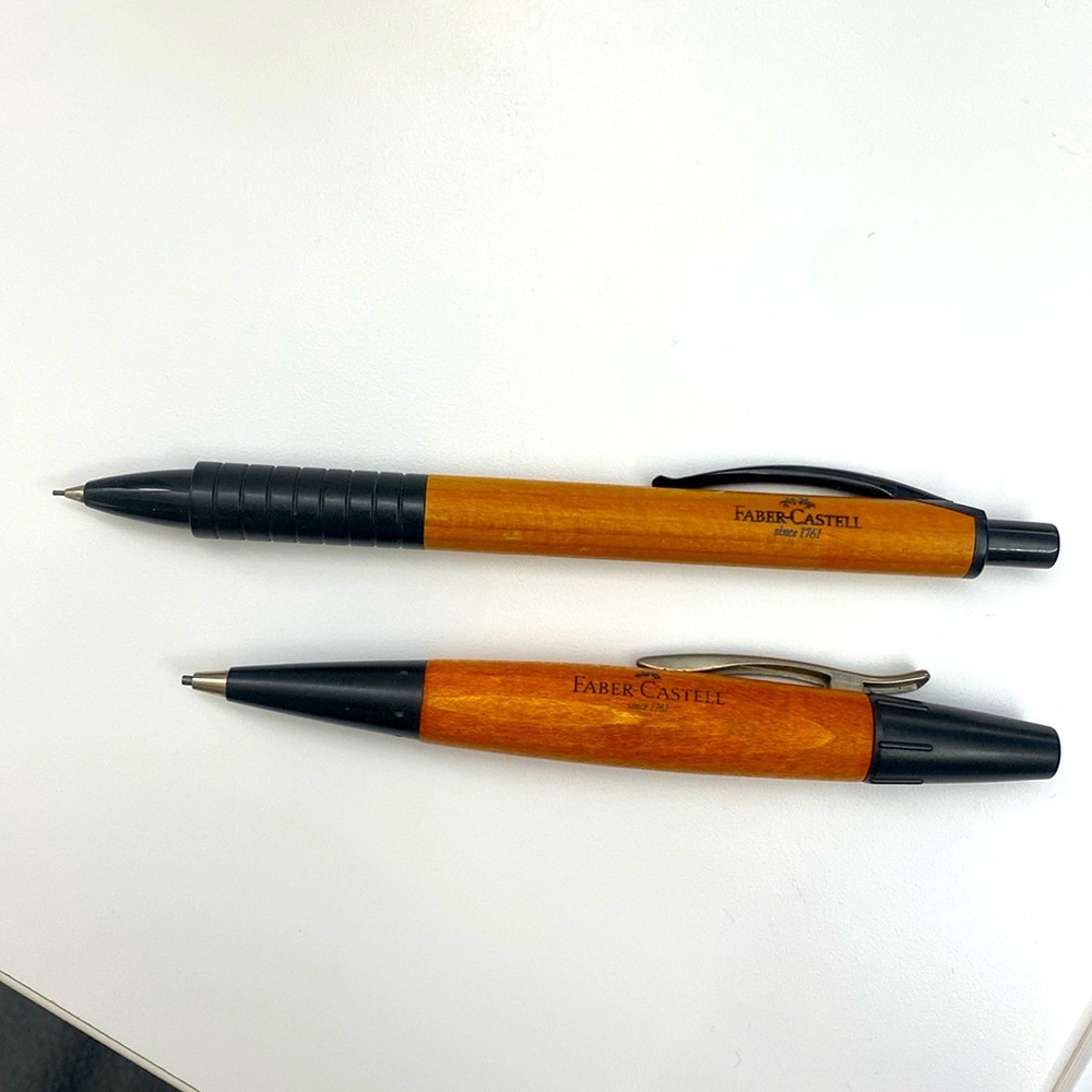Lot of 2 Faber-Castell sharp pencils
